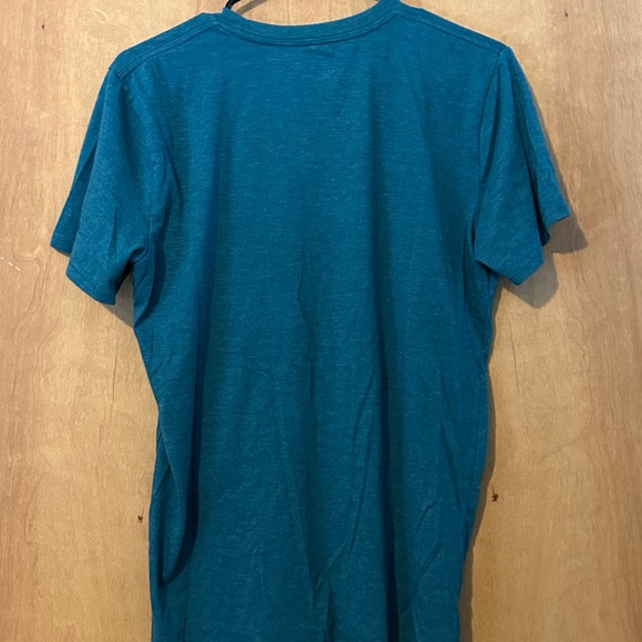 Carhartt youth XL short-sleeve pocket T. - Picture 2 of 3